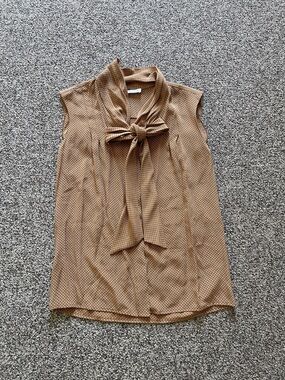 Chloe Silk Ribbon Bow Tie Neck Sleeveless Blouse Top Sz 34